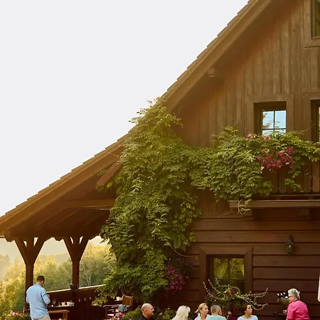 Horsky Dum Olympia Chalet