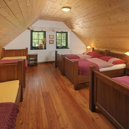 Horsky Dum Olympia Chalet *